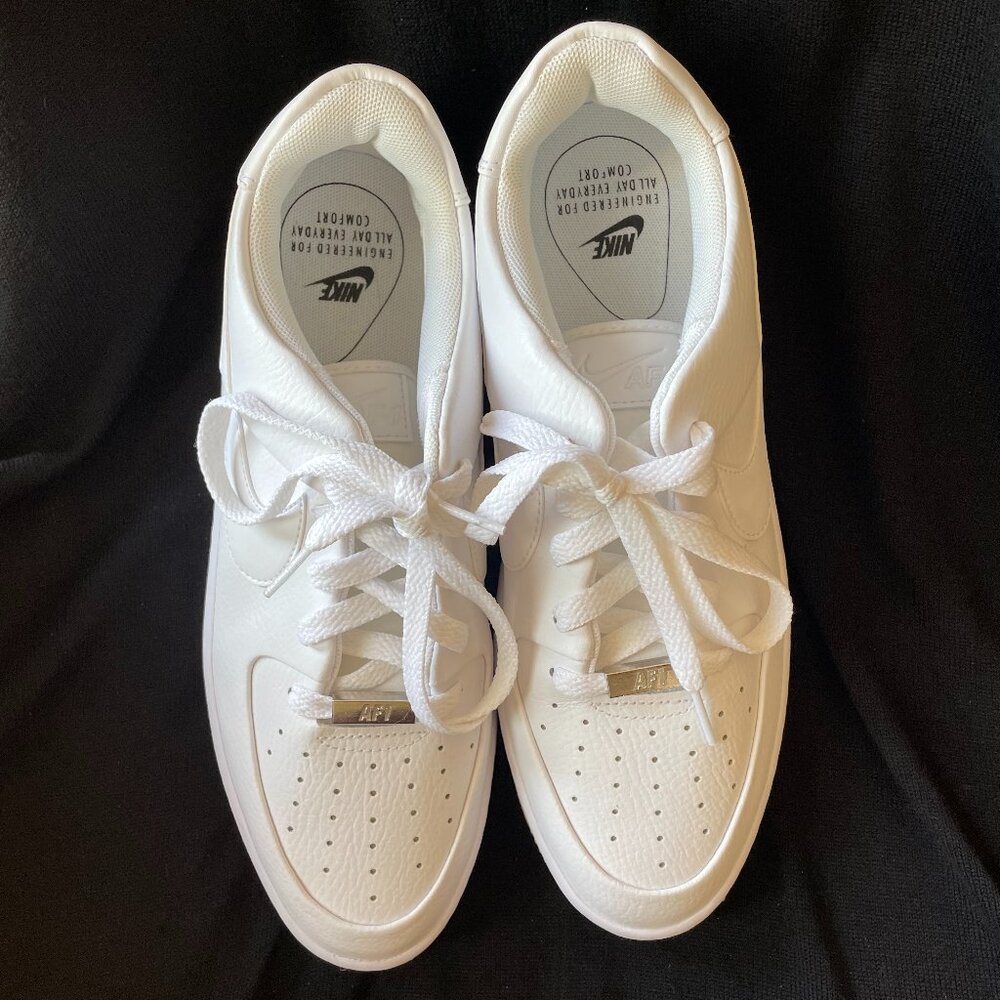 Nike Air Force 1 Sage Low Triple White Sneakers size 10 Women